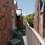 Apartment Arch View - 10 Mins From