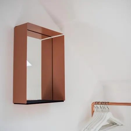 Arch View - 10 Mins From 公寓